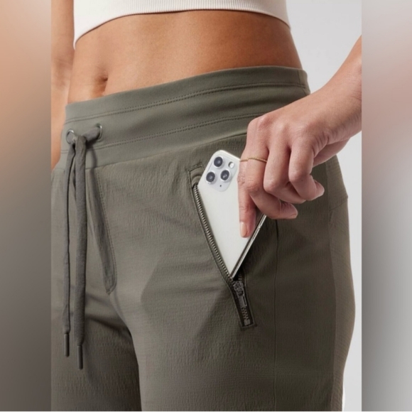 Athleta Trekkie North Jogger Pants - Picture 4 of 16